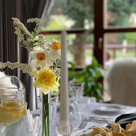 Promyk Wellness & Szálloda 3*