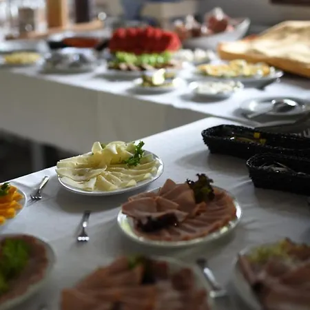 Promyk Wellness & Otel Karpacz