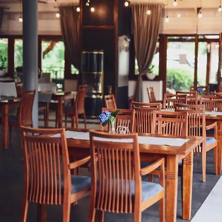 Promyk Wellness & Hotel Karpacz